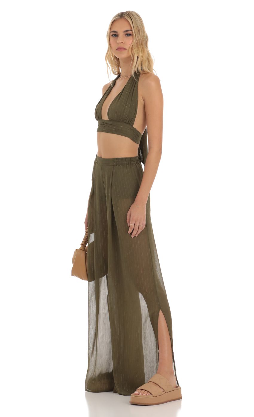 Picture Gold Striped Three Piece Set in Olive Green. Source: https://media-img.lucyinthesky.com/data/Jun23/850xAUTO/196c50a8-c714-4d4b-a0a0-76b4764f2c12.jpg