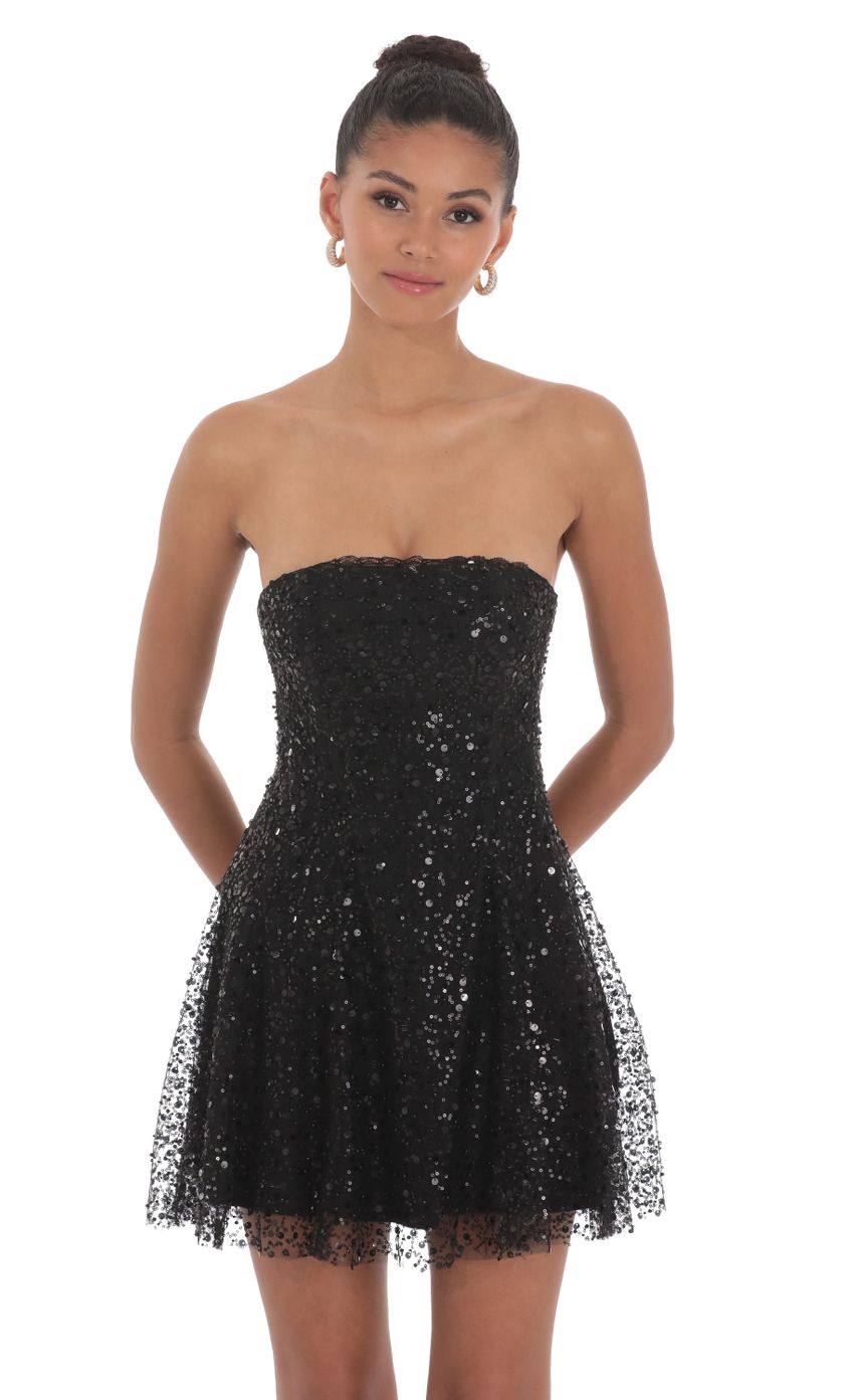 Picture Sequin Strapless A-line Dress in Black. Source: https://media-img.lucyinthesky.com/data/Jun24/850xAUTO/2d1b2d3a-2682-4765-a1d0-87cc348ceb60.jpg