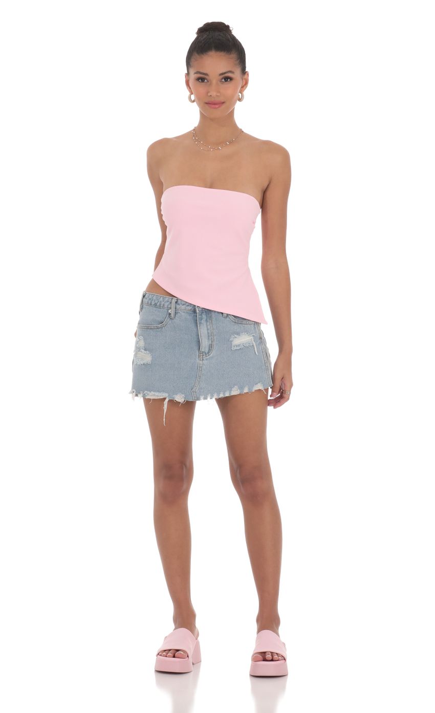 Picture Strapless Side Slit Top in Pink. Source: https://media-img.lucyinthesky.com/data/Jun24/850xAUTO/f006a90a-27f5-4f49-94c1-172c8bcc6aa6.jpg