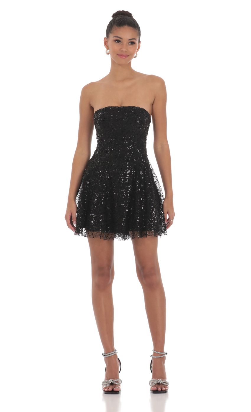 Picture Sequin Strapless A-line Dress in Black. Source: https://media-img.lucyinthesky.com/data/Jun24/850xAUTO/f8cf8a48-996f-45cb-8782-05da57f08eb1.jpg