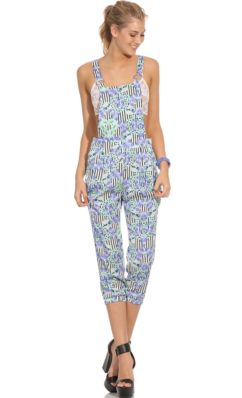 Picture TRUST FAITH JUMPSUIT. Source: https://media-img.lucyinthesky.com/data/Mar14_1/850xAUTO/0Y5A5182.JPG