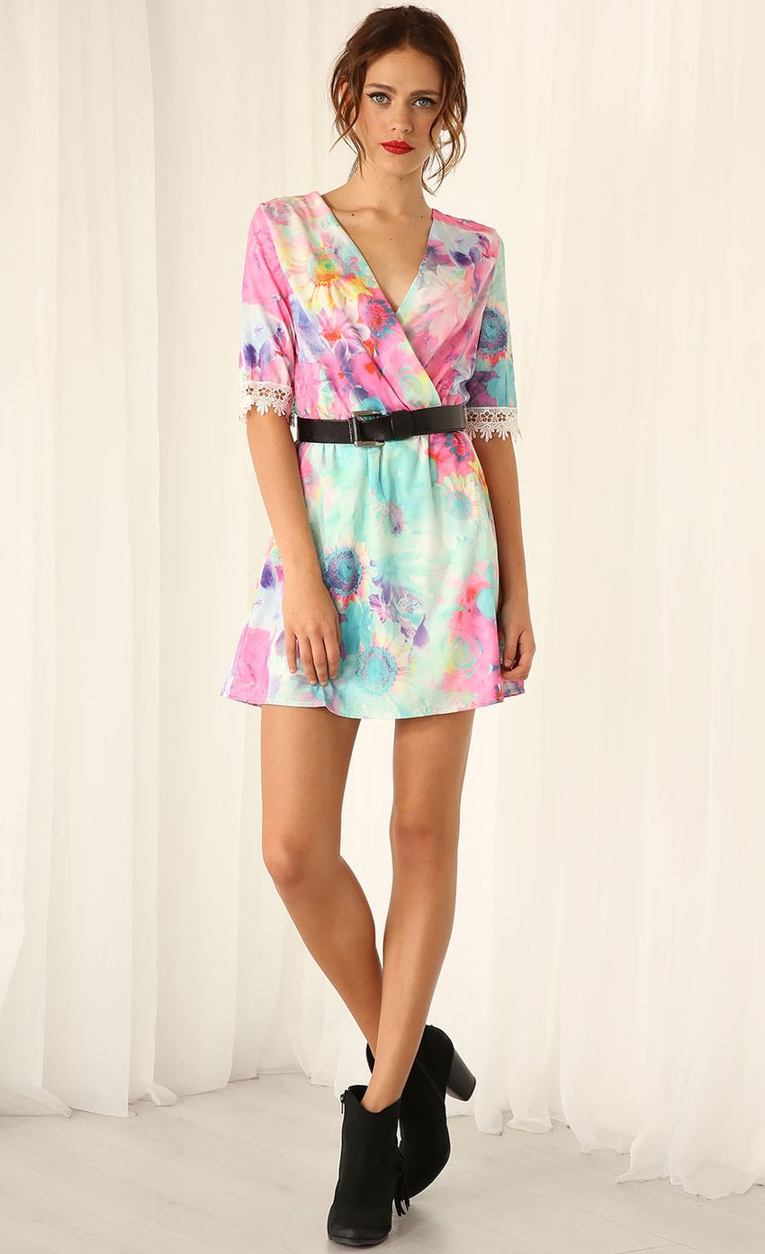 Picture Tie-Dye Print Dress. Source: https://media-img.lucyinthesky.com/data/Mar15_2/850xAUTO/0Y5A39971.JPG
