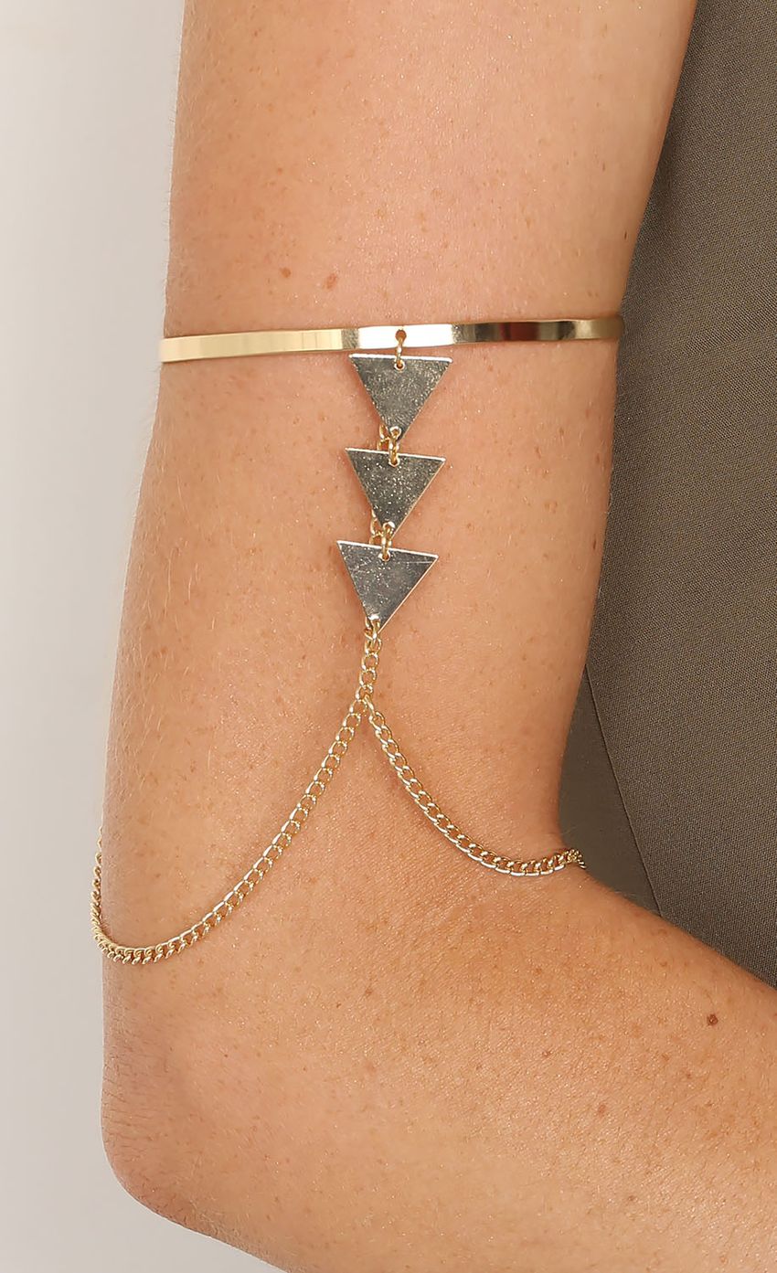 Picture Chain Detailed Arm Cuff. Source: https://media-img.lucyinthesky.com/data/Mar15_2/850xAUTO/0Y5A4849.JPG