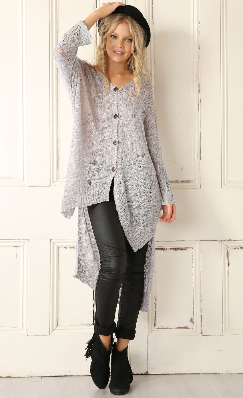 Picture Grey Knitted Cardigan. Source: https://media-img.lucyinthesky.com/data/Mar15_2/850xAUTO/0Y5A53311.JPG