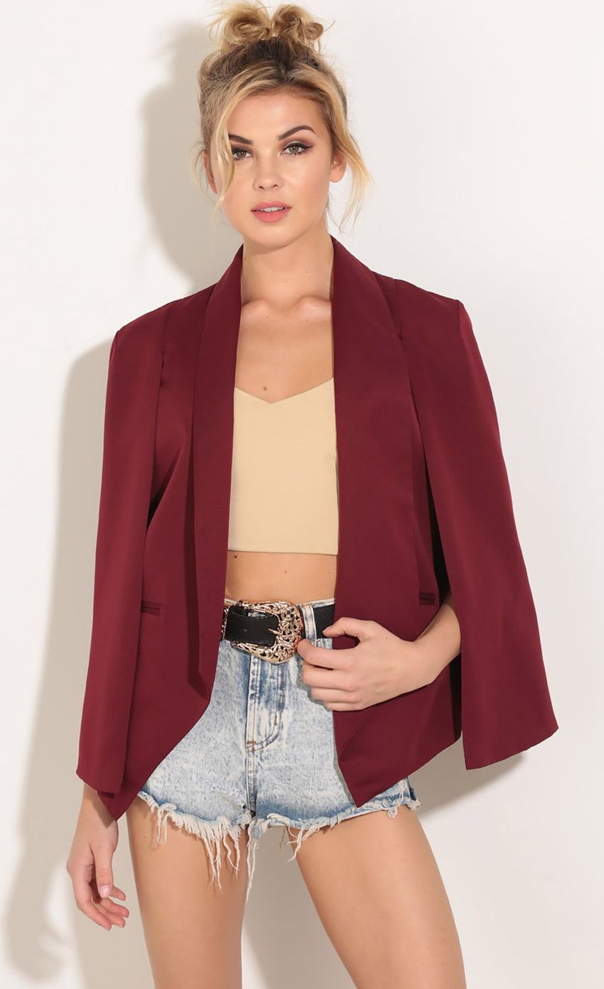 Picture Classic Blazer In Wine. Source: https://media-img.lucyinthesky.com/data/Mar16_1/850xAUTO/0Y5A1569.JPG