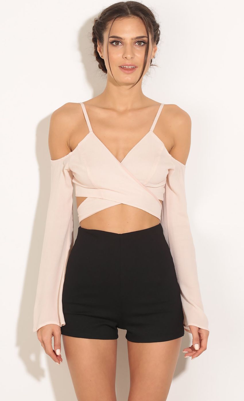 Picture Open Shoulder Crop Top In Nude. Source: https://media-img.lucyinthesky.com/data/Mar16_1/850xAUTO/0Y5A9230.JPG