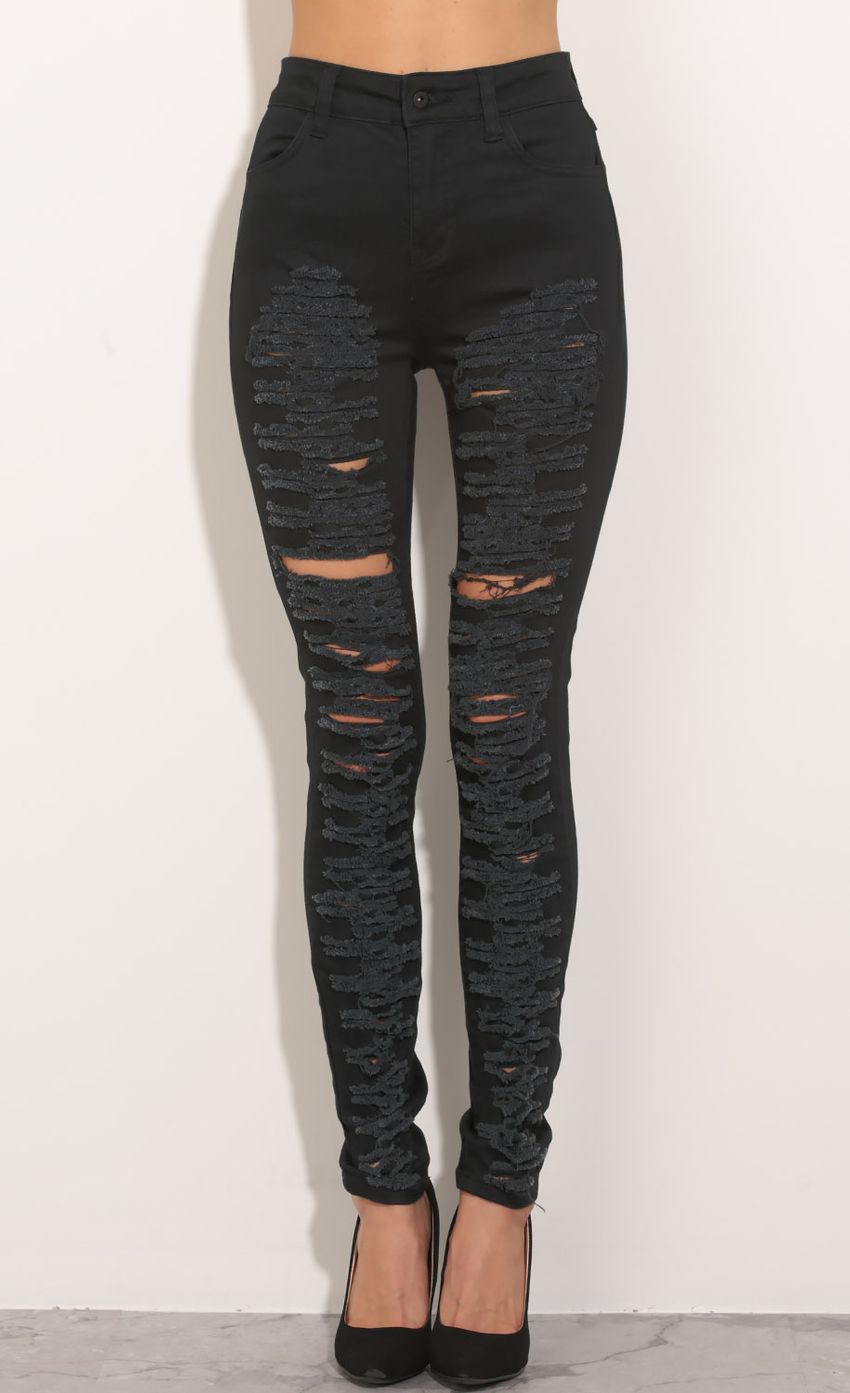 Picture High-waisted Destroyed Jeans In Black. Source: https://media-img.lucyinthesky.com/data/Mar16_2/850xAUTO/0Y5A7652.JPG