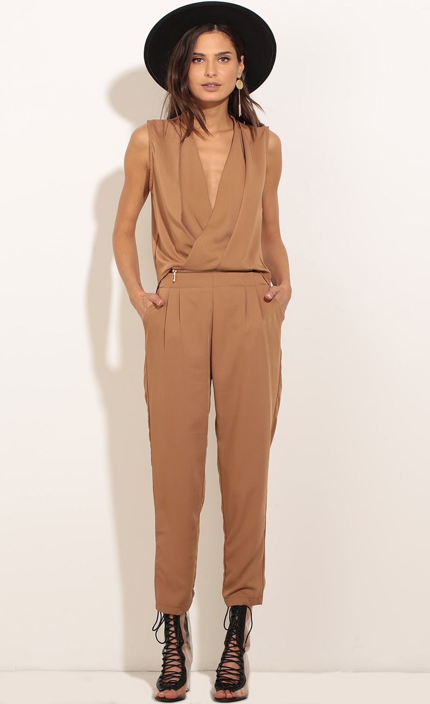 Picture Zipper Detail Wrap Jumpsuit. Source: https://media-img.lucyinthesky.com/data/Mar17_1/850xAUTO/0Y5A6026.JPG
