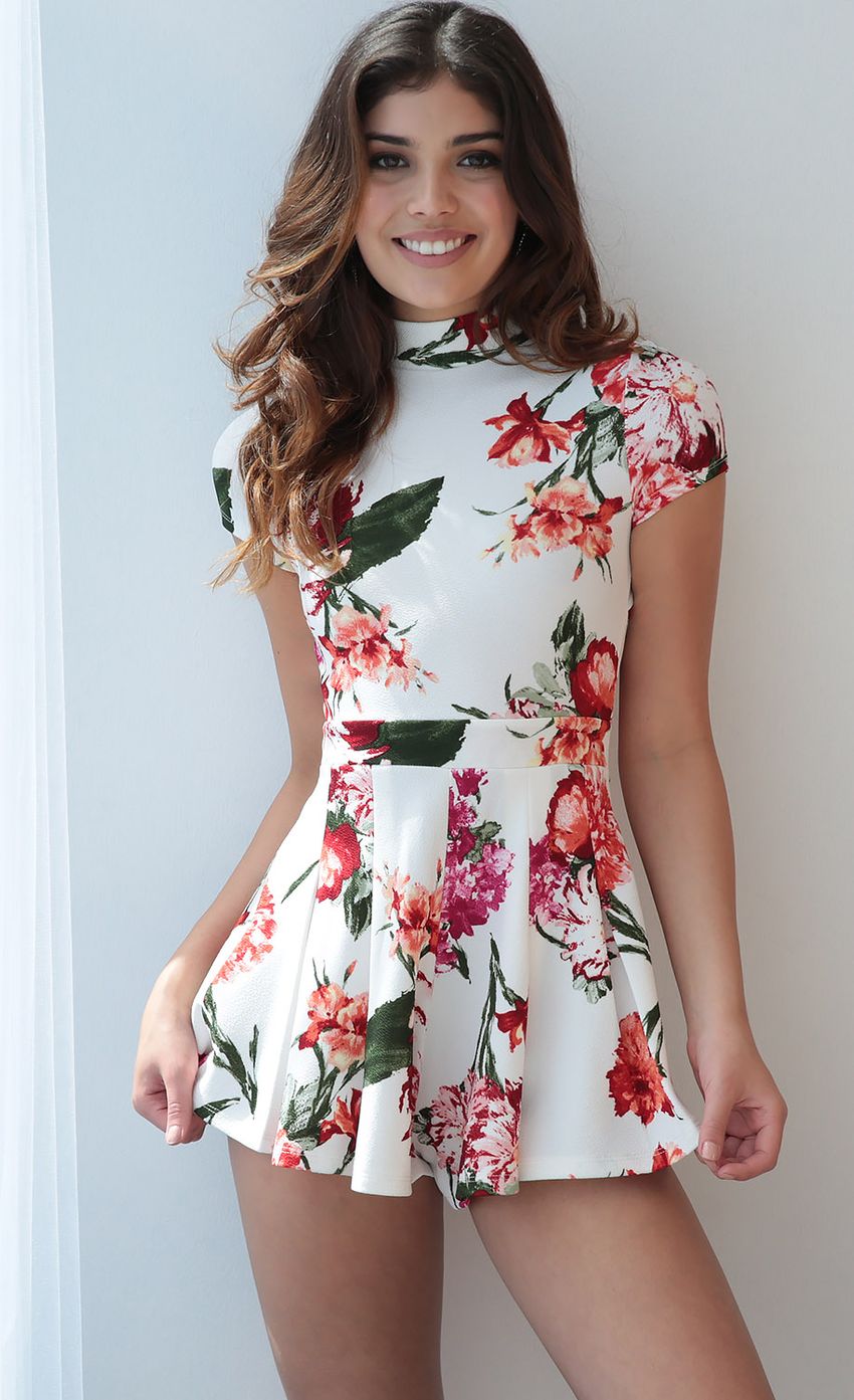 Picture Lace-up High Neck Romper In White Floral. Source: https://media-img.lucyinthesky.com/data/Mar18_2/850xAUTO/0Y5A2813SS.JPG