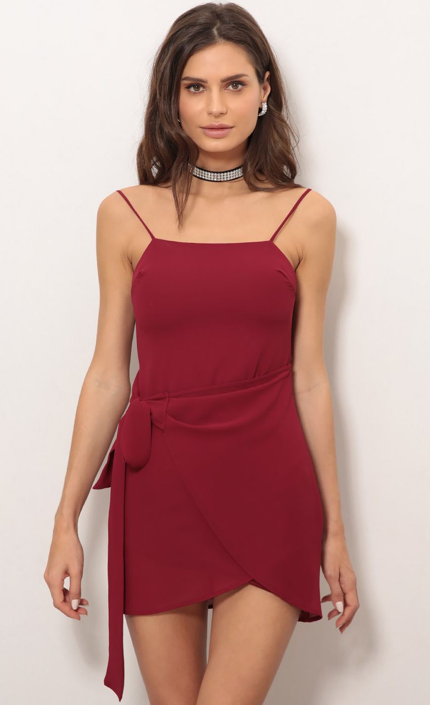 Picture Double Tie Wrap Dress In Wine. Source: https://media-img.lucyinthesky.com/data/Mar18_2/850xAUTO/0Y5A9138.JPG