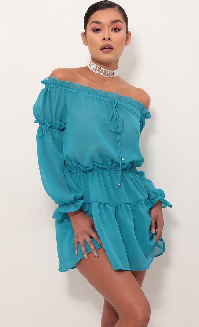 Picture Off The Shoulder Dress. Source: https://media-img.lucyinthesky.com/data/Mar19_1/850xAUTO/781A2086S.JPG