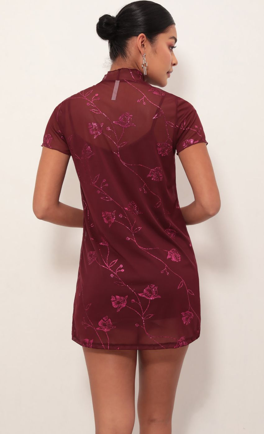 Picture Harper Dress in Burgundy Cherry Blossom. Source: https://media-img.lucyinthesky.com/data/Mar19_1/850xAUTO/781A3081.JPG