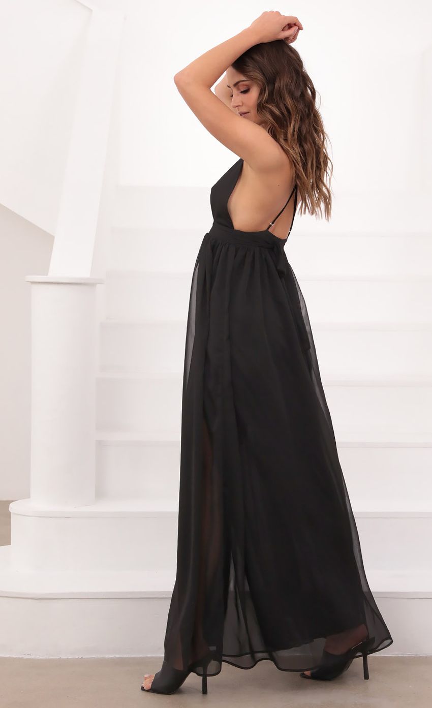Picture Black Chiffon Slit Maxi Dress. Source: https://media-img.lucyinthesky.com/data/Mar21_2/850xAUTO/1V9A2016.JPG