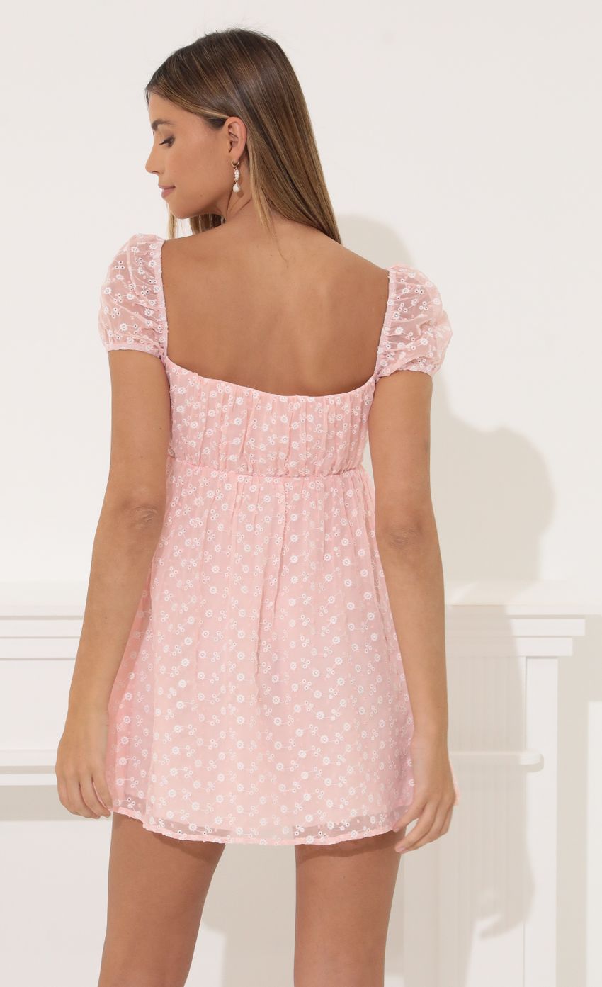 Picture Baby Doll Dress in Floral Peach. Source: https://media-img.lucyinthesky.com/data/Mar22_2/850xAUTO/1V9A4687.JPG