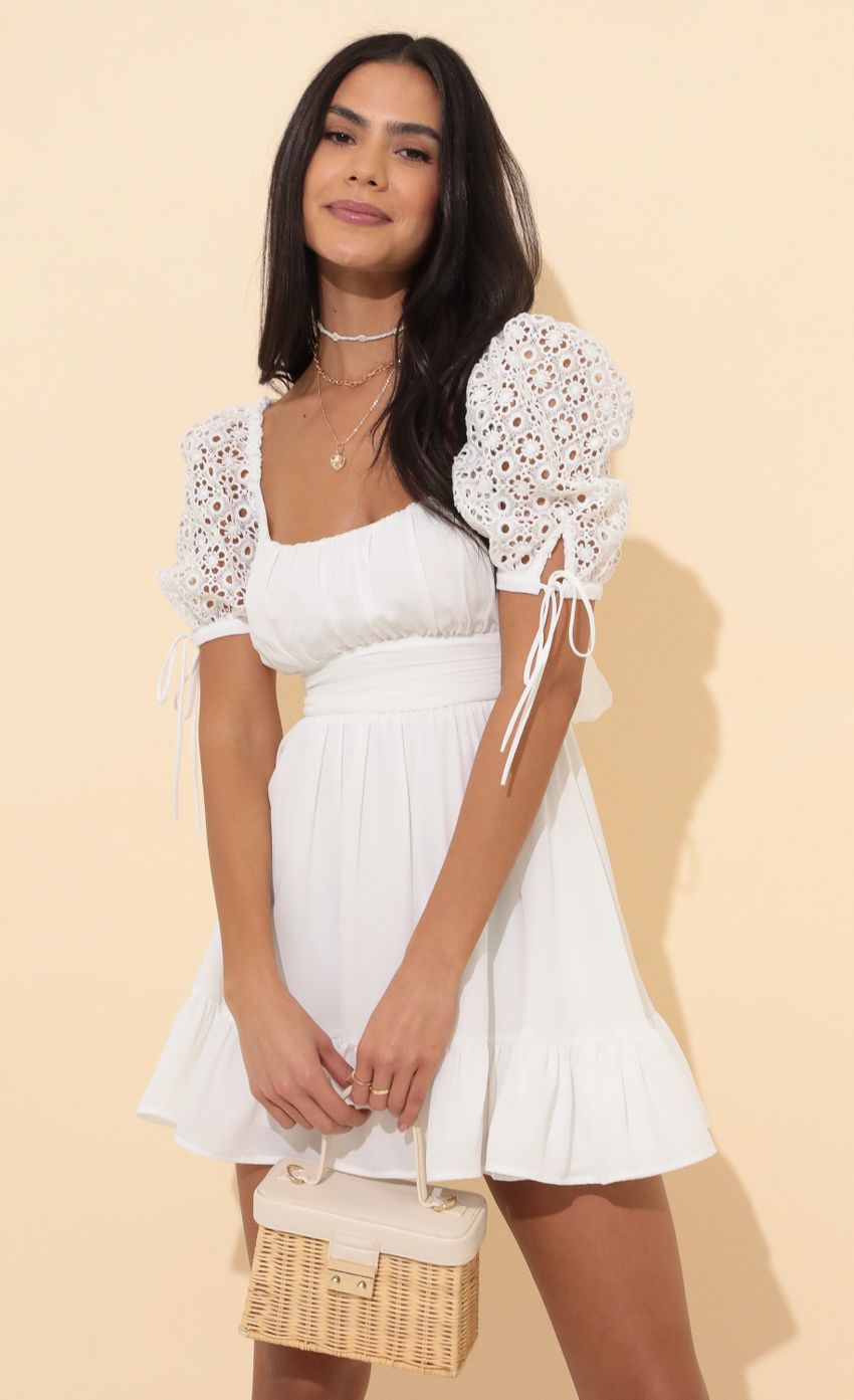 Picture Baby Doll Dress in White. Source: https://media-img.lucyinthesky.com/data/Mar22_2/850xAUTO/1V9A9027.JPG