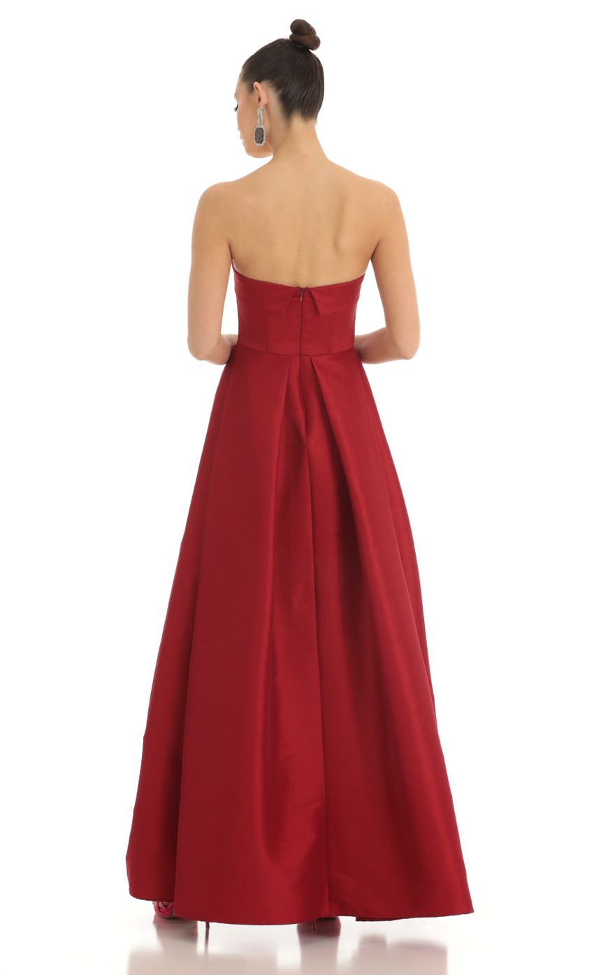 Picture Kerran Strapless Corset Maxi Dress in Red. Source: https://media-img.lucyinthesky.com/data/Mar23/850xAUTO/5a39cc3e-908f-41c7-9426-e5b1f19581fc.jpg