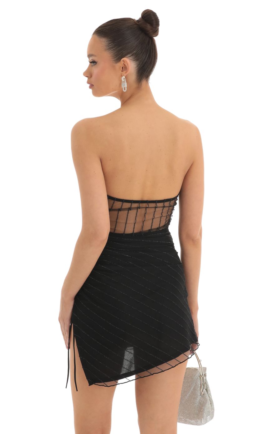 Picture Striped Strapless Dress in Black. Source: https://media-img.lucyinthesky.com/data/Mar23/850xAUTO/e0b06ded-8f5b-44e3-91ae-1f7c8d36f7ce.jpg
