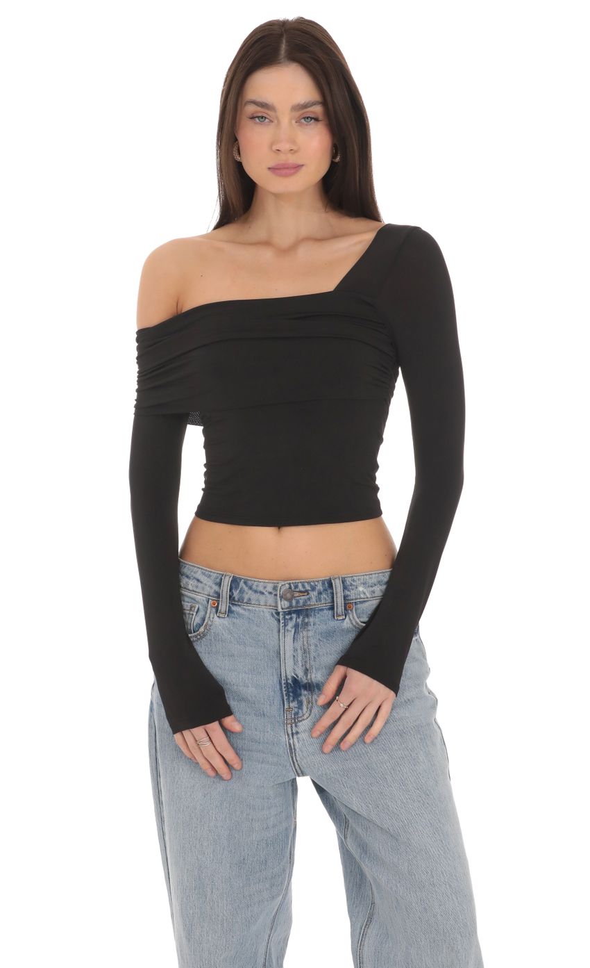 Picture Long Sleeve Off Shoulder Top in Black. Source: https://media-img.lucyinthesky.com/data/Mar24/850xAUTO/091cbe13-eb35-40a2-9b69-cfa3ffaa835d.jpg