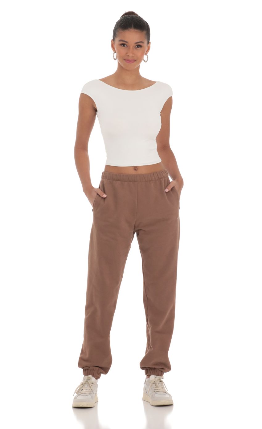 Picture Heart Cinched Sweatpants in Brown. Source: https://media-img.lucyinthesky.com/data/Mar24/850xAUTO/1a1c1ae0-5b9c-4a60-bb48-ae20872db548.jpg