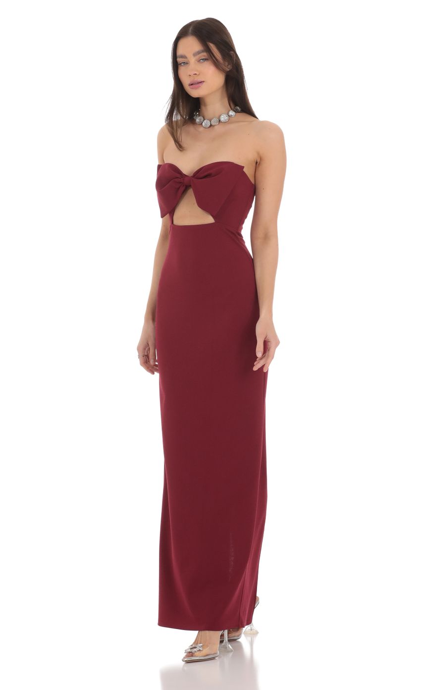Picture Bow Cutout Strapless Maxi Dress in Maroon. Source: https://media-img.lucyinthesky.com/data/Mar24/850xAUTO/5330e9f4-cff7-4a93-ac0d-4e7904d2c6d9.jpg