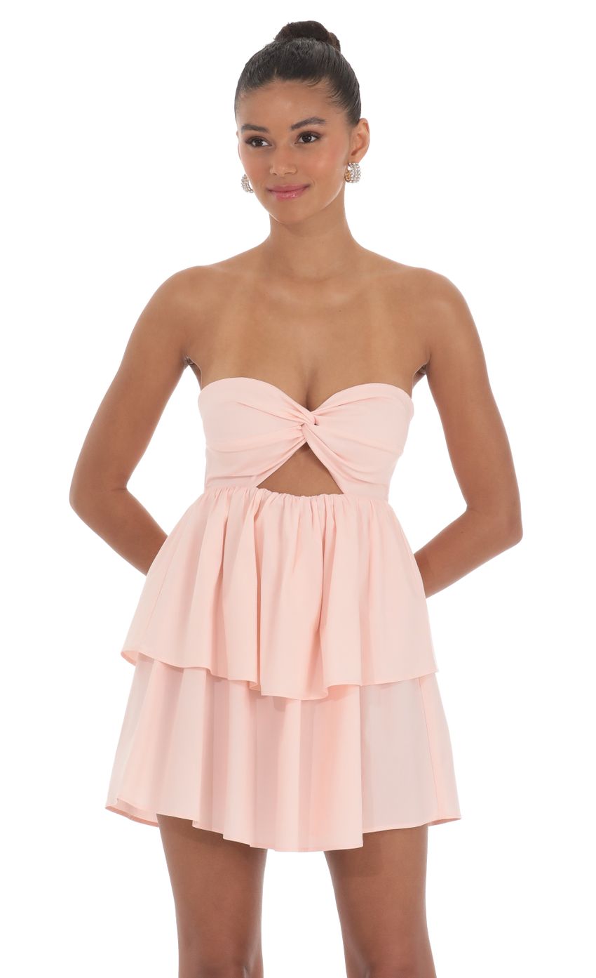 Picture Strapless Twist Cutout Dress in Pink. Source: https://media-img.lucyinthesky.com/data/Mar24/850xAUTO/63df65e0-bb1d-4b71-b916-3a9f6dd03e70.jpg