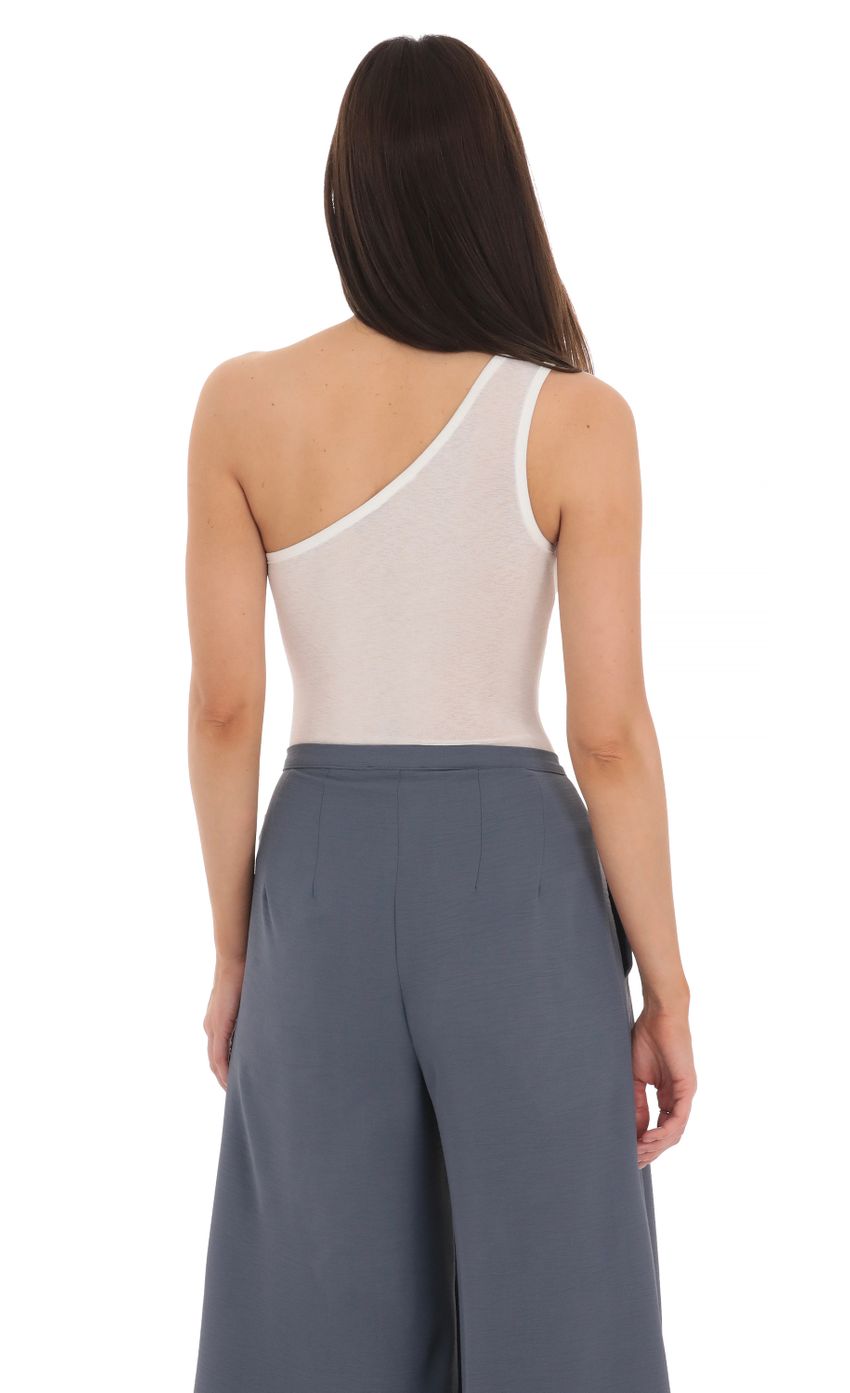 Picture One Shoulder Keyhole Bodysuit in White. Source: https://media-img.lucyinthesky.com/data/Mar24/850xAUTO/9642281c-76bf-4790-941b-54593b1e6a38.jpg