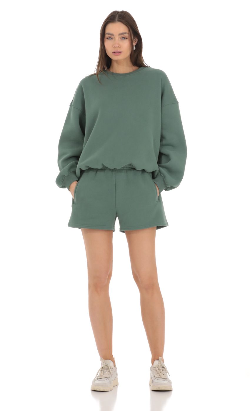 Picture Fleece Sweat Shorts in Hunter. Source: https://media-img.lucyinthesky.com/data/Mar24/850xAUTO/a729066a-c42a-4189-b81f-8503d5d24798.jpg