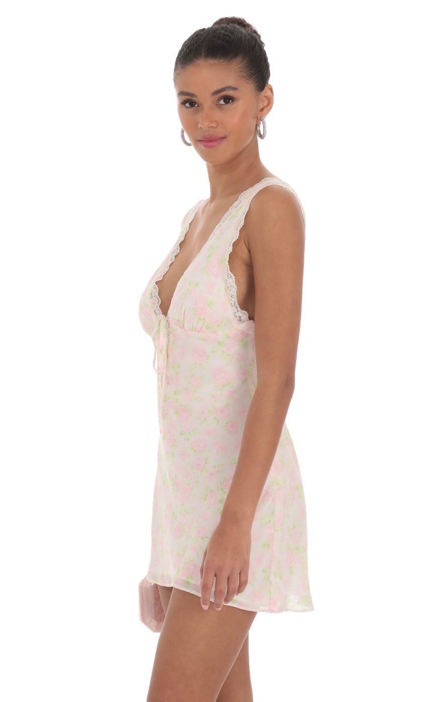 Picture Floral V-Neck Dress in Pastel Pink. Source: https://media-img.lucyinthesky.com/data/Mar24/850xAUTO/a84c980d-7210-48ca-bf32-ff43025f2d08.jpg