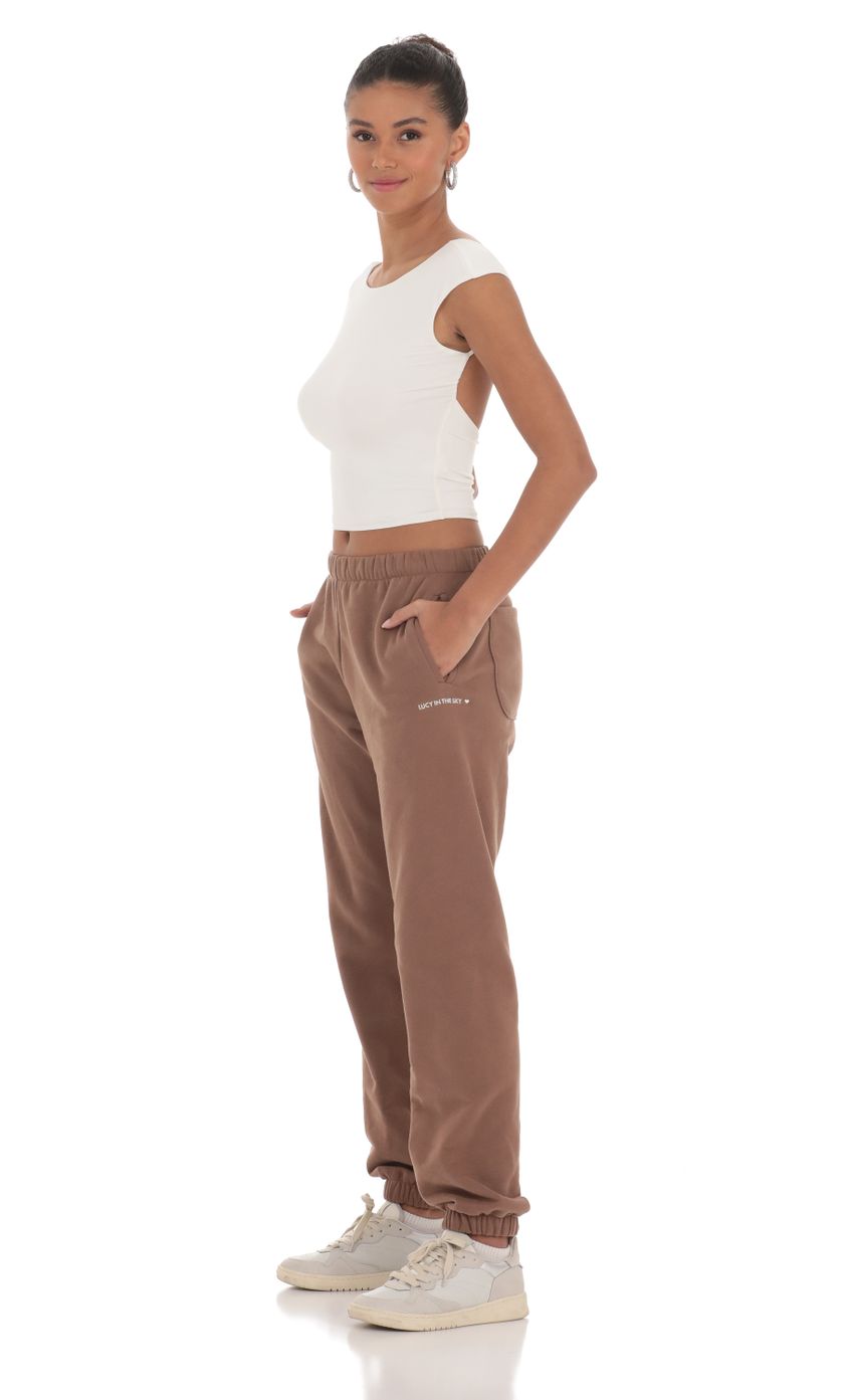 Picture Heart Cinched Sweatpants in Brown. Source: https://media-img.lucyinthesky.com/data/Mar24/850xAUTO/afe71bcb-d4c9-4321-b0d5-b1d49e3320d8.jpg