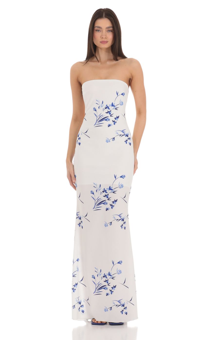 Picture Floral Back Bow Strapless Maxi Dress in White. Source: https://media-img.lucyinthesky.com/data/Mar24/850xAUTO/b058b40d-1363-46a7-ae9c-7e9808aeef87.jpg