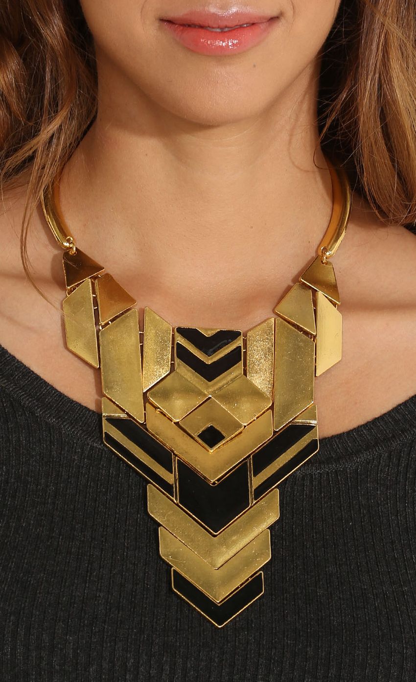 Picture Shapely Geometric Statement Necklace. Source: https://media-img.lucyinthesky.com/data/May15_2/850xAUTO/0Y5A0475.JPG