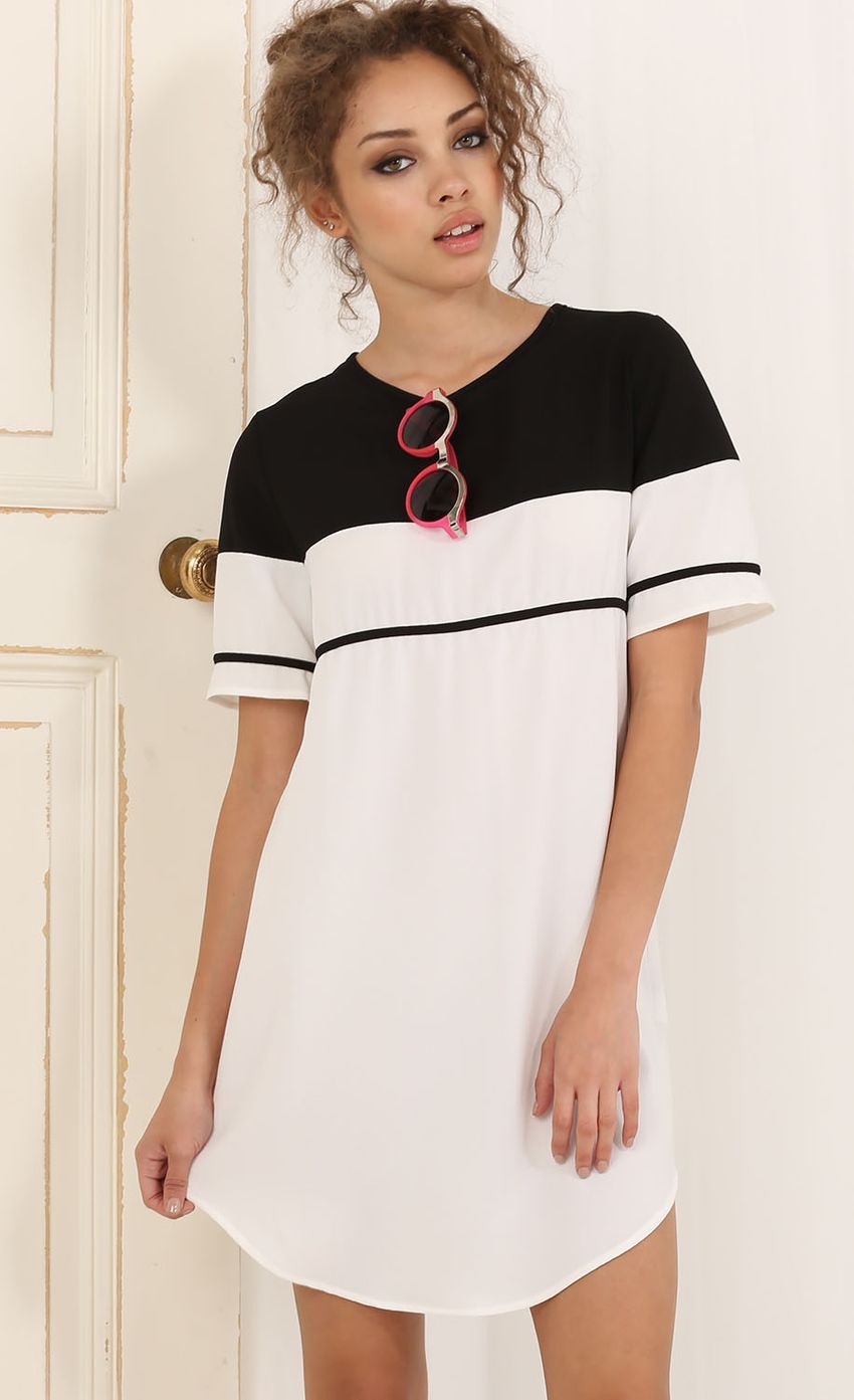 Picture Keyhole Back Striped Shift Dress In White. Source: https://media-img.lucyinthesky.com/data/May15_2/850xAUTO/0Y5A5356.JPG