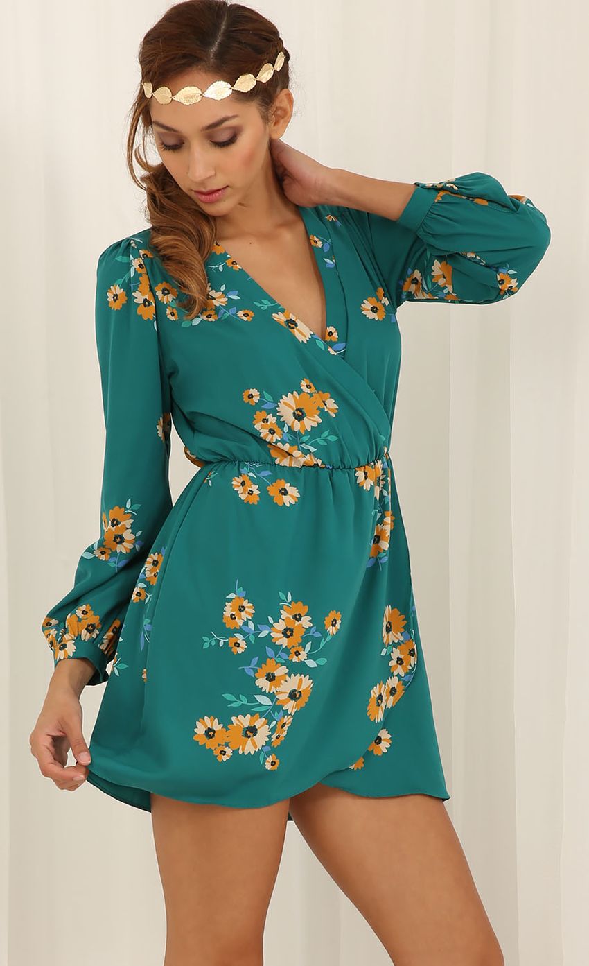 Picture Teal With It Floral Dress. Source: https://media-img.lucyinthesky.com/data/May15_2/850xAUTO/0Y5A8174.JPG