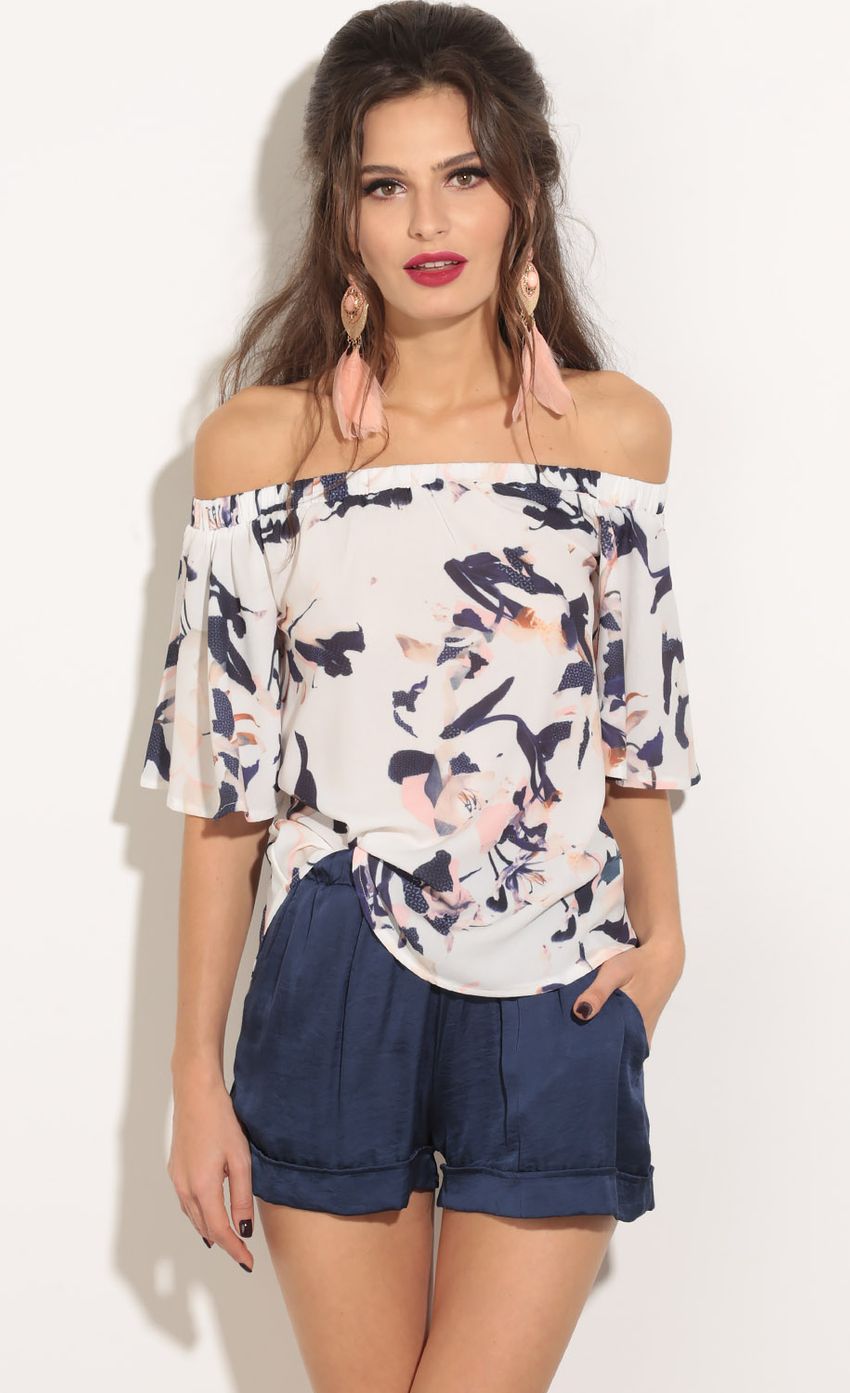 Picture Off The Shoulder Floral Chaos Top. Source: https://media-img.lucyinthesky.com/data/May16_1/850xAUTO/0Y5A4018.JPG