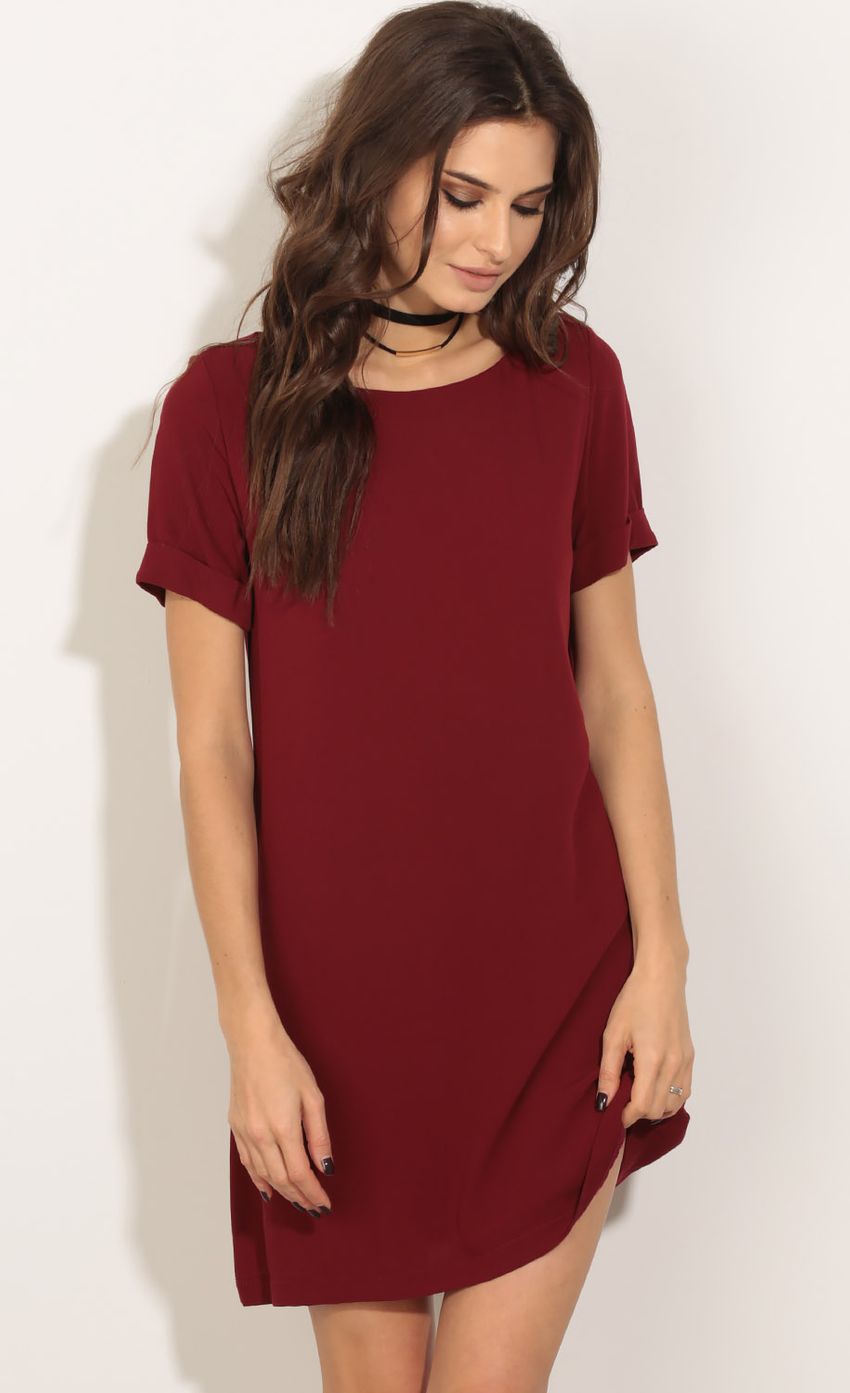 Picture Cuffed Day Dress In Wine. Source: https://media-img.lucyinthesky.com/data/May16_2/850xAUTO/0Y5A5781.JPG