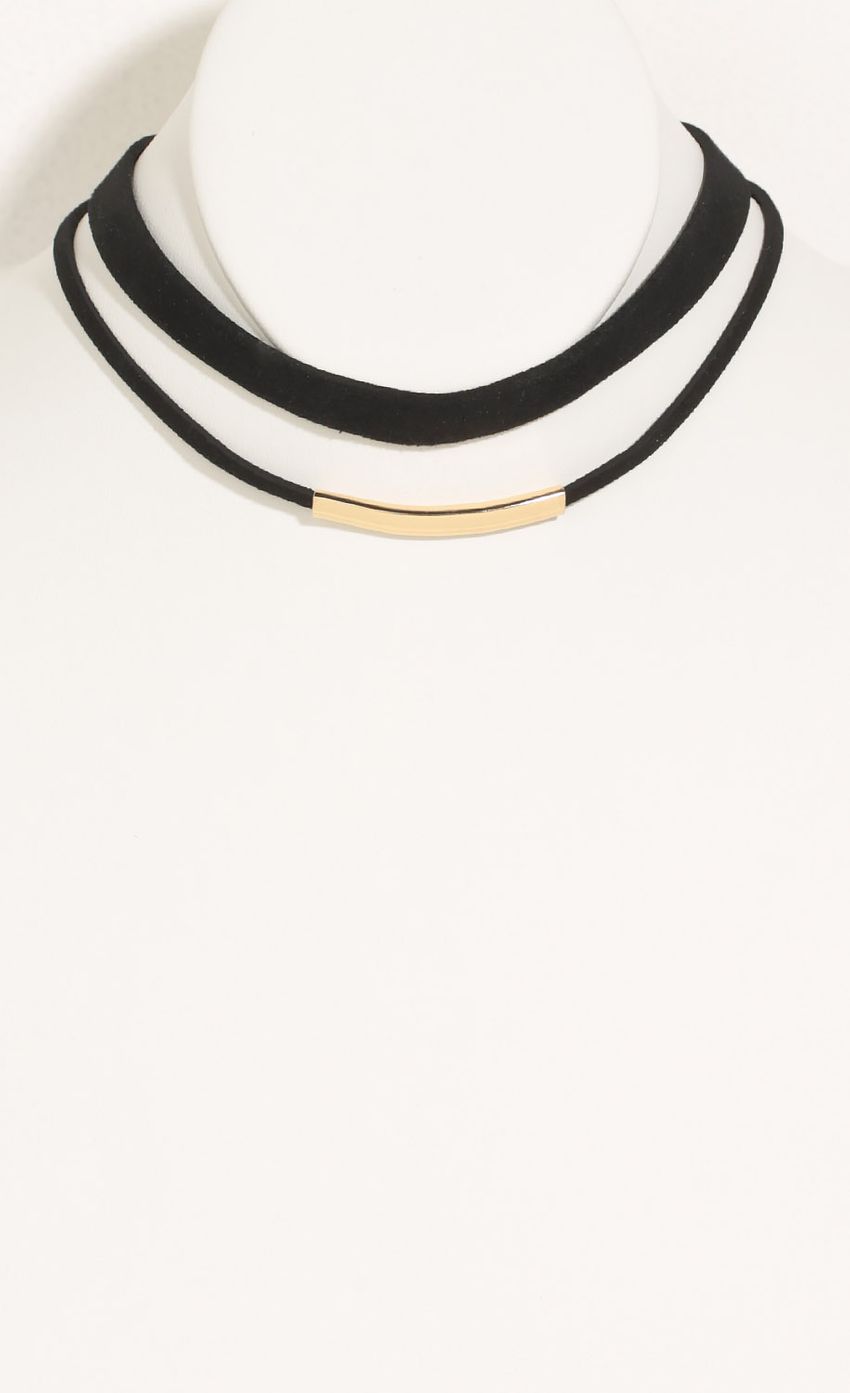 Picture Metal Bar Choker Necklace Set In Black. Source: https://media-img.lucyinthesky.com/data/May16_2/850xAUTO/0Y5A8679.JPG