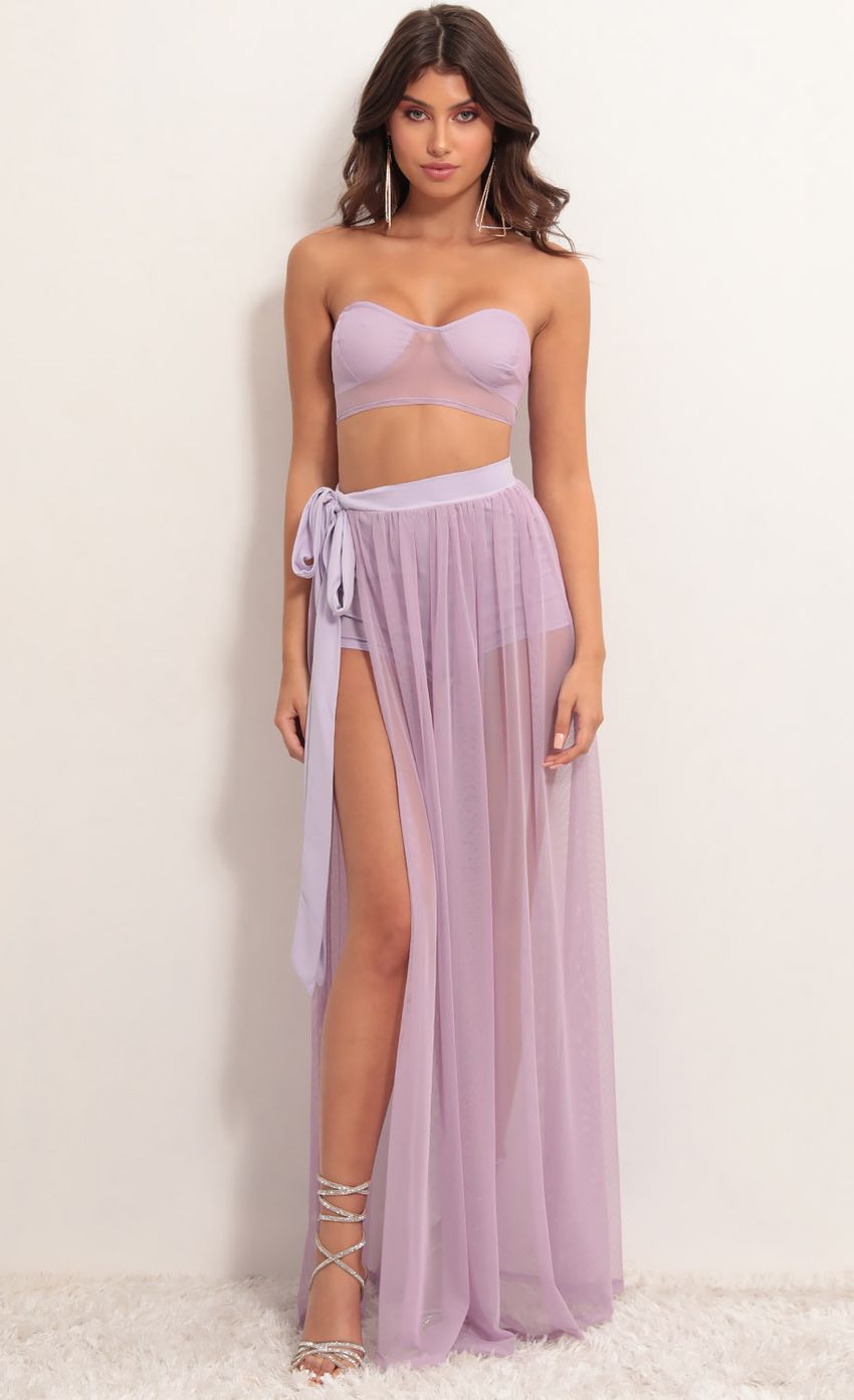 Picture Avery Lavender Mesh Maxi Set. Source: https://media-img.lucyinthesky.com/data/May19_2/850xAUTO/781A3964.JPG
