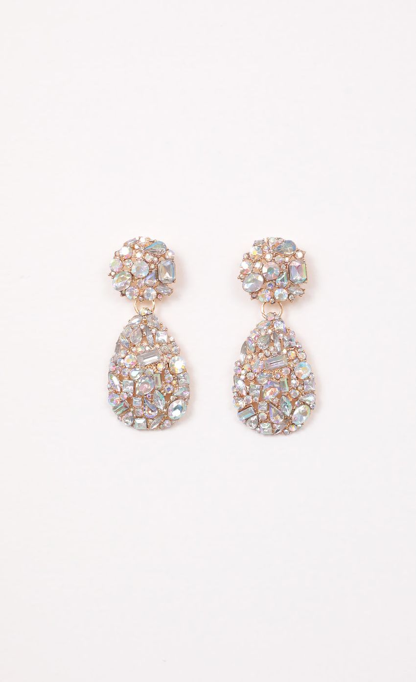 Picture Meline Teardrop Crystal Earrings. Source: https://media-img.lucyinthesky.com/data/May20_2/850xAUTO/781A49571.JPG