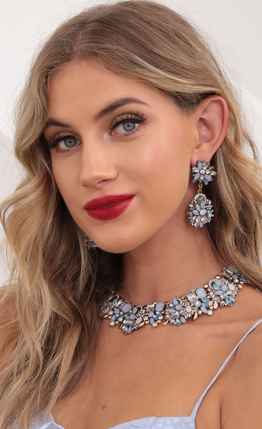 Picture Antique Blue Crystal Necklace &amp; Earrings. Source: https://media-img.lucyinthesky.com/data/May20_2/850xAUTO/781A9413.JPG