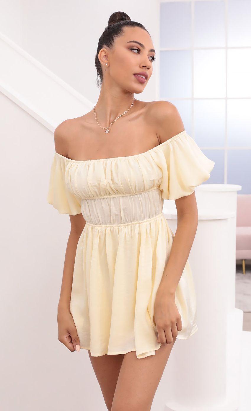 Picture Off The Shoulder Dress in Pastel Yellow. Source: https://media-img.lucyinthesky.com/data/May21_2/850xAUTO/1V9A13001.JPG