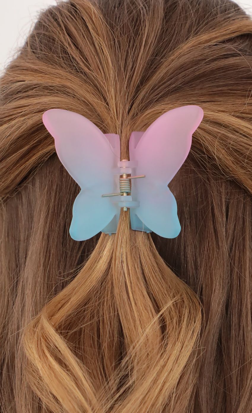Picture Pink Ombre Butterfly Hair Clip. Source: https://media-img.lucyinthesky.com/data/May21_2/850xAUTO/AT2A9474.JPG