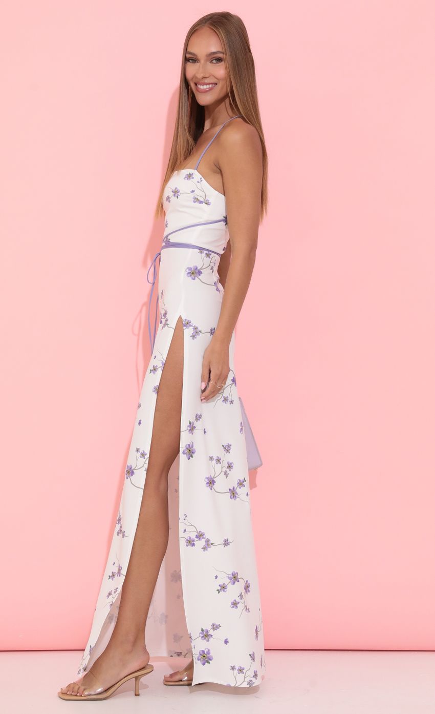 Picture Floral Crepe Maxi Dress in White. Source: https://media-img.lucyinthesky.com/data/May22_2/850xAUTO/1V9A0870.JPG