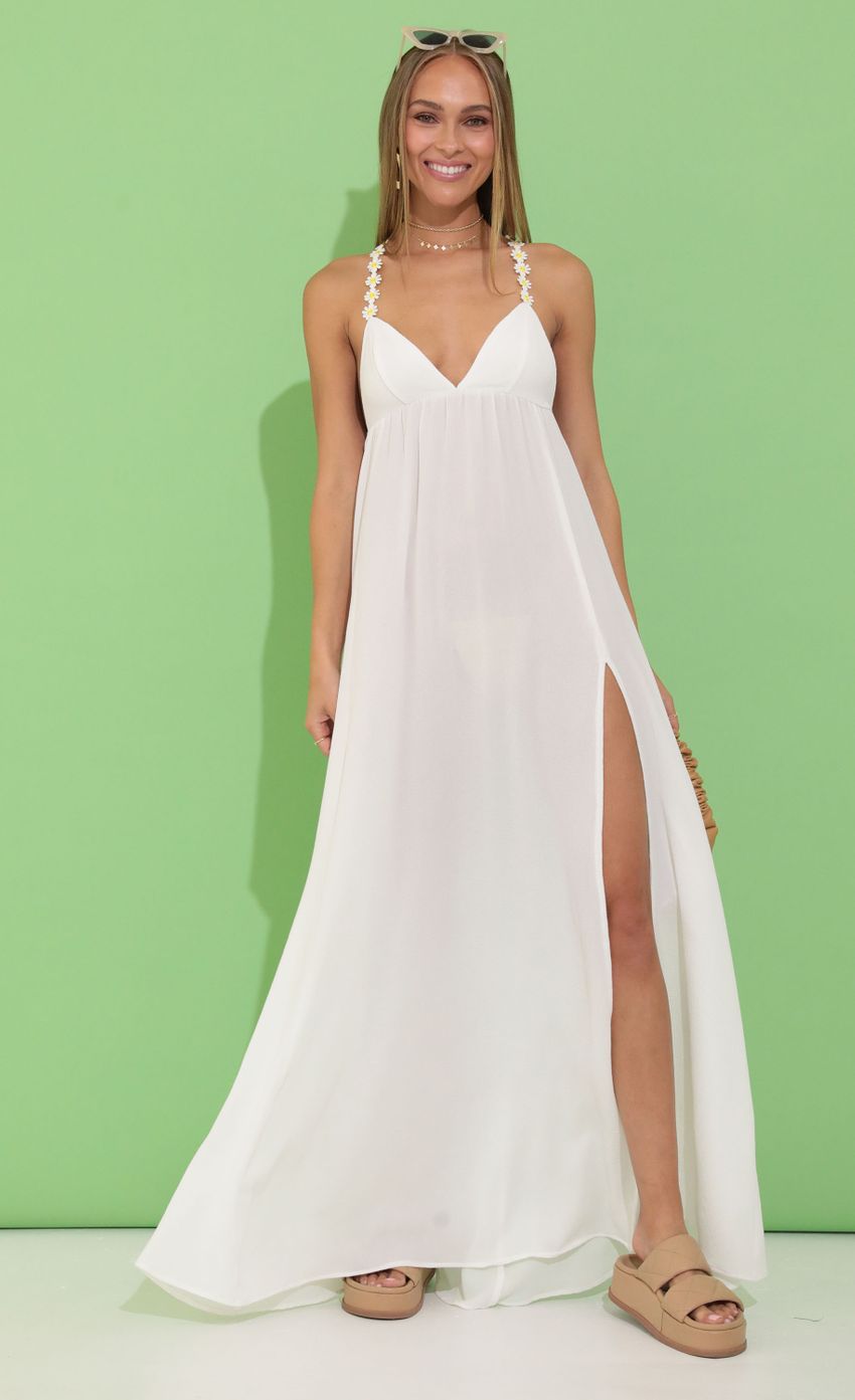 Picture Crepe Side Slit Maxi in White. Source: https://media-img.lucyinthesky.com/data/May22_2/850xAUTO/1V9A3159.JPG