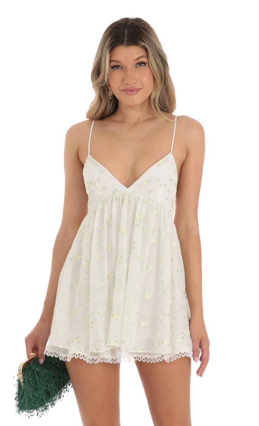 Picture Floral Dress in White. Source: https://media-img.lucyinthesky.com/data/May23/850xAUTO/3338dd32-ecee-443a-97a6-6b31a4c44345.jpg