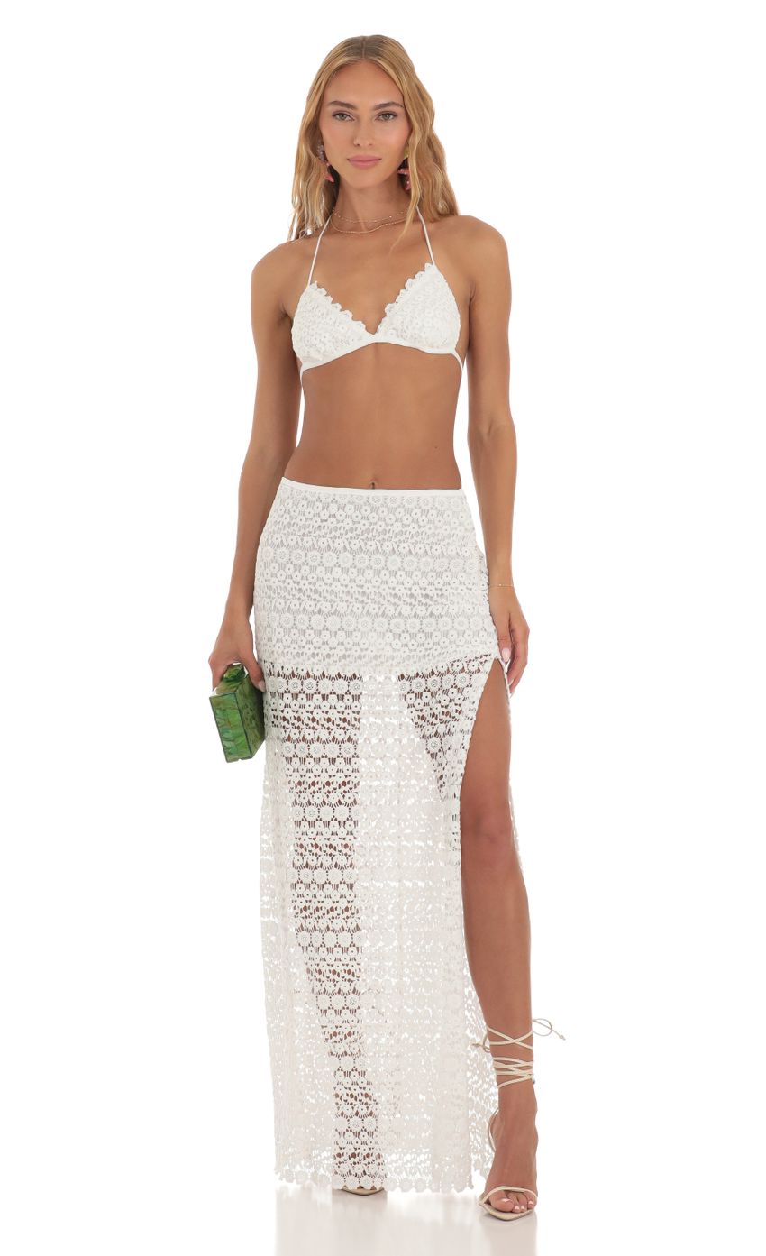 Picture Zeniba Embroidered Two Piece Skirt Set in White. Source: https://media-img.lucyinthesky.com/data/May23/850xAUTO/b624883f-0314-4fc7-b918-0ea92d0cc79b.jpg