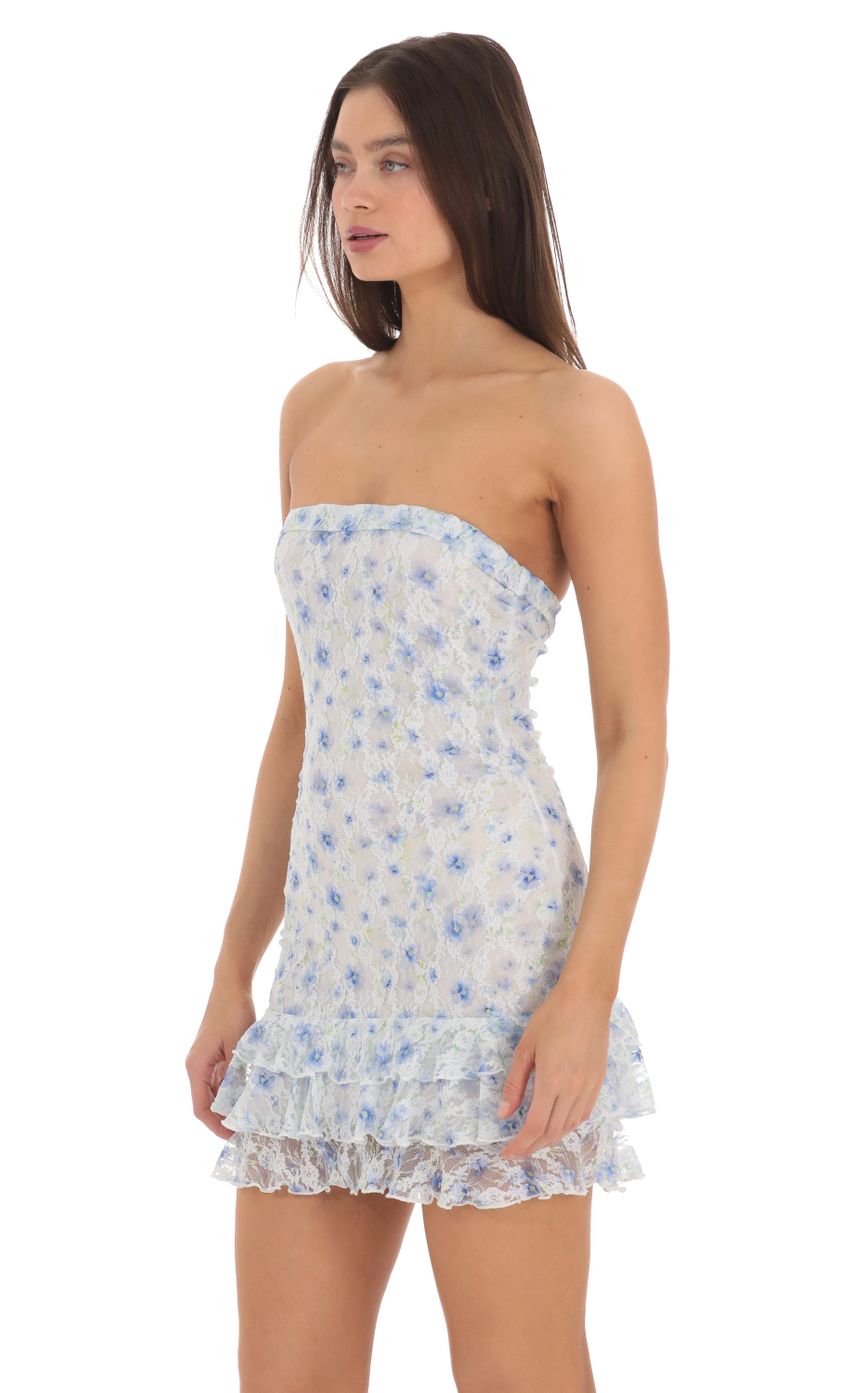 Picture Floral Lace Strapless Bodycon Dress in White. Source: https://media-img.lucyinthesky.com/data/May24/850xAUTO/1b903dbc-eb8c-4784-926e-6316a98eabb9.jpg