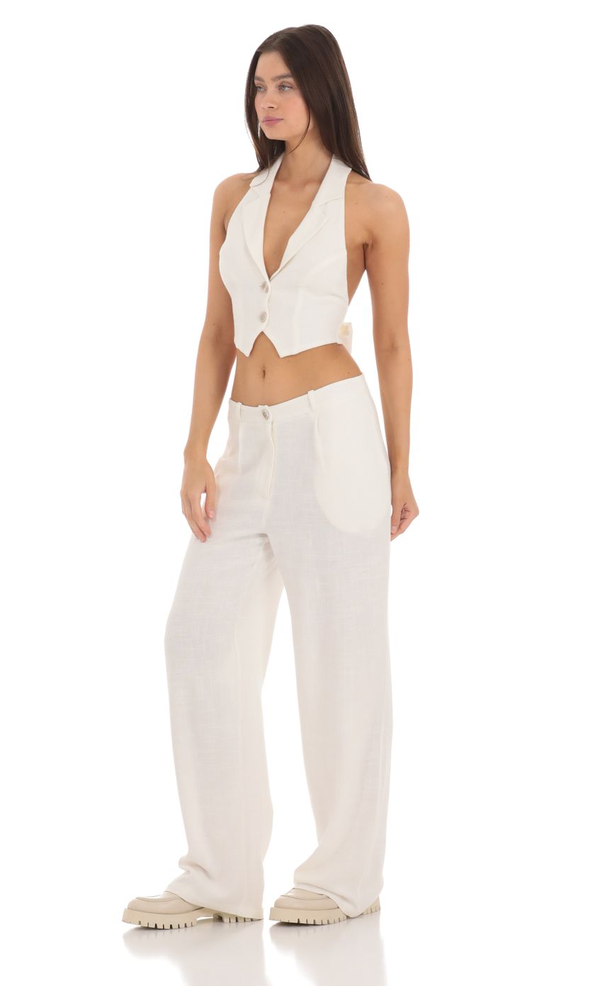 Picture Wide Leg Linen Pants in Ivory. Source: https://media-img.lucyinthesky.com/data/May24/850xAUTO/385f6e1a-0280-4930-8e57-3f3baf69fdc3.jpg