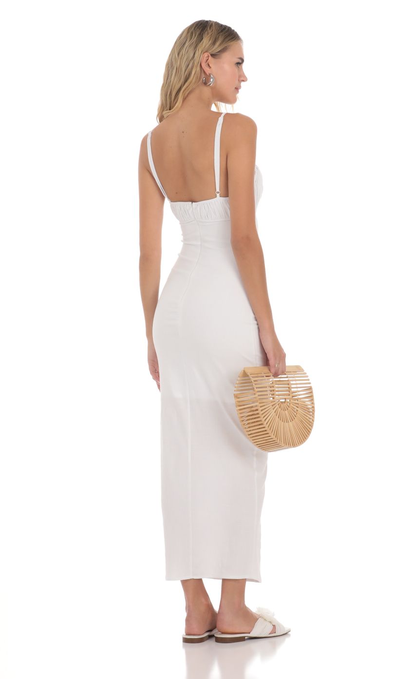 Picture Linen Bodycon Maxi Dress in White. Source: https://media-img.lucyinthesky.com/data/May24/850xAUTO/5dd839f9-6cce-46f8-b32c-f019642e25d7.jpg