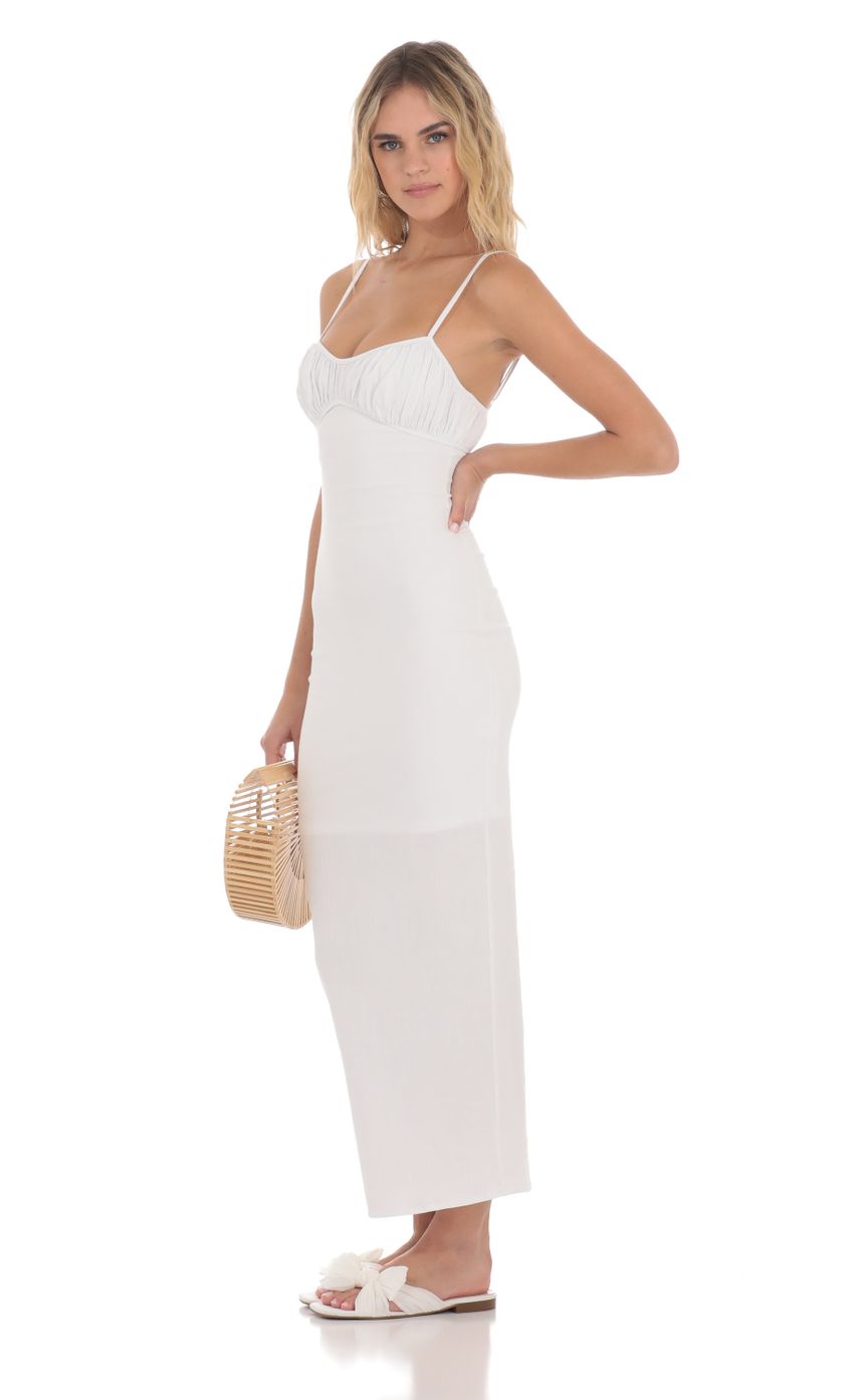 Picture Linen Bodycon Maxi Dress in White. Source: https://media-img.lucyinthesky.com/data/May24/850xAUTO/624c0904-5a14-4295-9ba2-ac5675cab78d.jpg