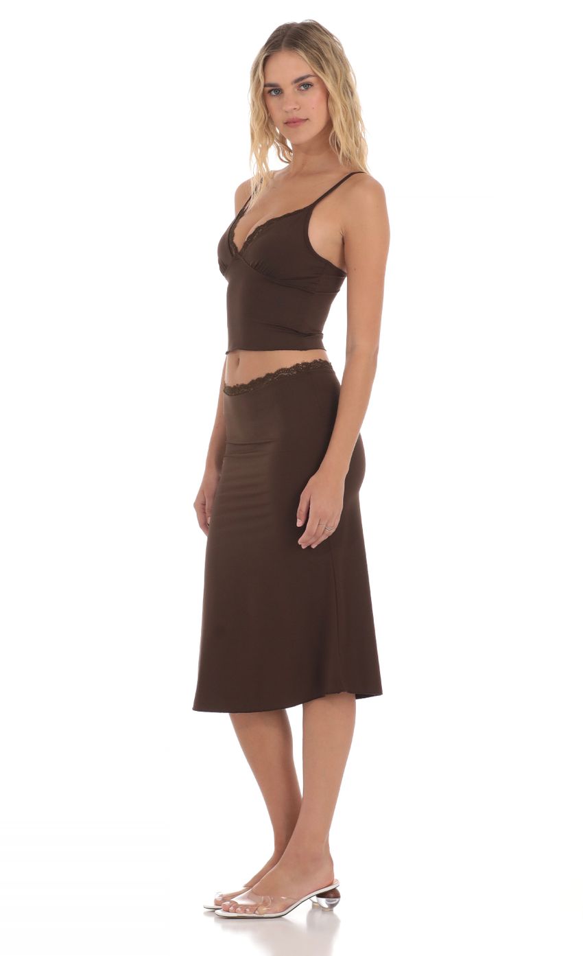 Picture Lace Trim Two Piece Set in Brown. Source: https://media-img.lucyinthesky.com/data/May24/850xAUTO/84d5cebd-1a20-43fc-b8a4-88052855bd80.jpg